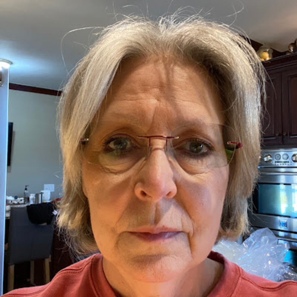 Meet your Posher, Janet